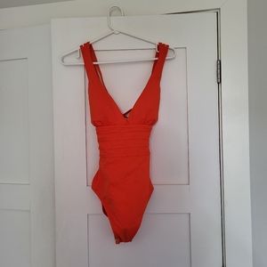 NWT La Blanca one piece swim suit
